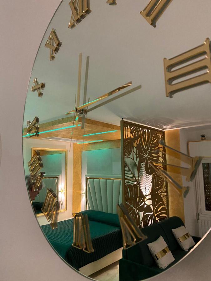 Fashion Apartment Gold Bologna With Jacuzzi & Car Garage Dış mekan fotoğraf