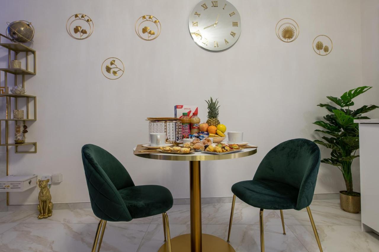 Fashion Apartment Gold Bologna With Jacuzzi & Car Garage Dış mekan fotoğraf