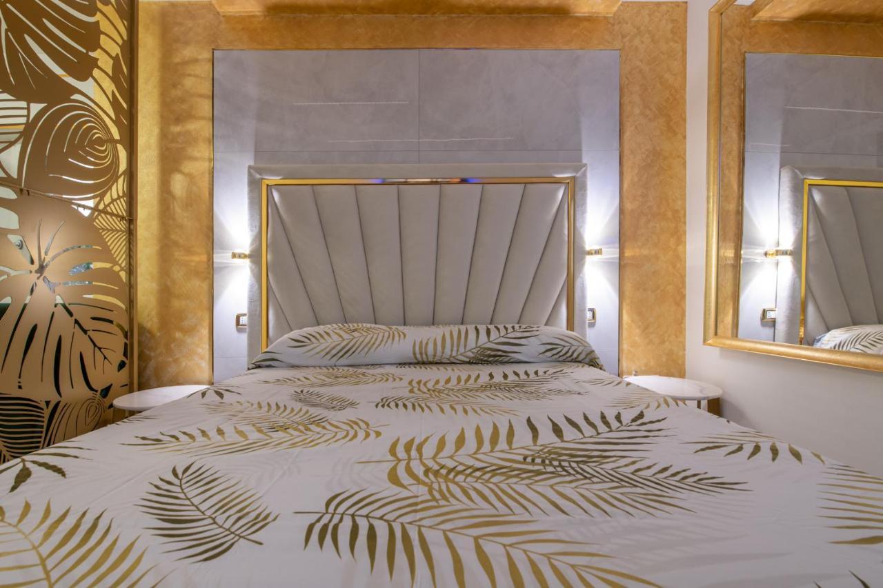 Fashion Apartment Gold Bologna With Jacuzzi & Car Garage Dış mekan fotoğraf