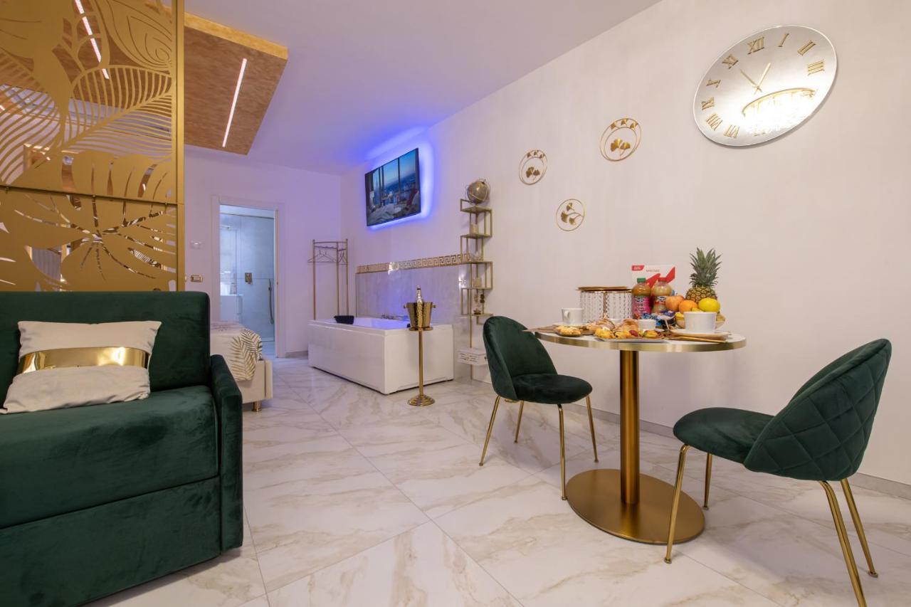 Fashion Apartment Gold Bologna With Jacuzzi & Car Garage Dış mekan fotoğraf