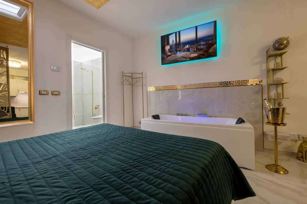 Fashion Apartment Gold Bologna With Jacuzzi & Car Garage Dış mekan fotoğraf