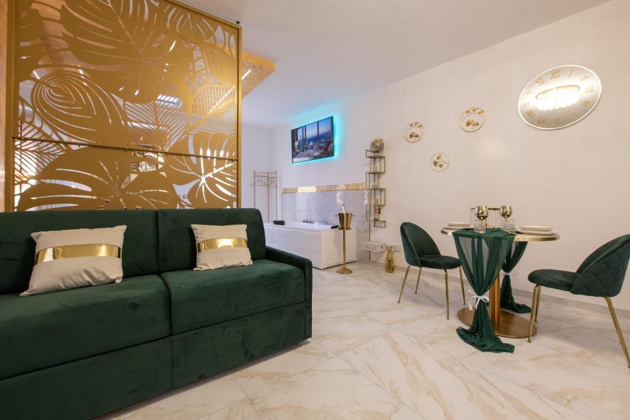 Fashion Apartment Gold Bologna With Jacuzzi & Car Garage Dış mekan fotoğraf