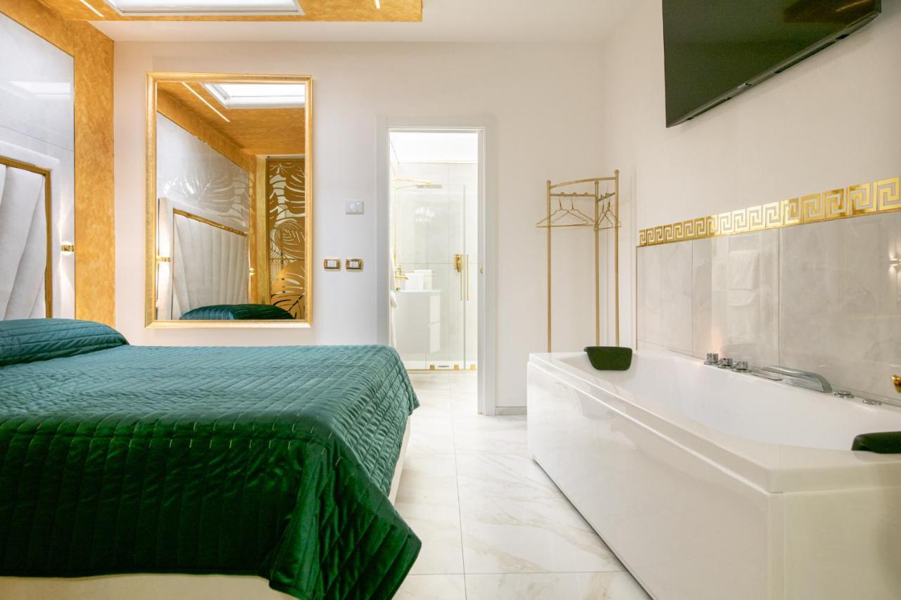 Fashion Apartment Gold Bologna With Jacuzzi & Car Garage Dış mekan fotoğraf